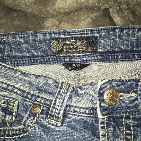 Size 28 Silver Jeans - Picture 3 of 5
